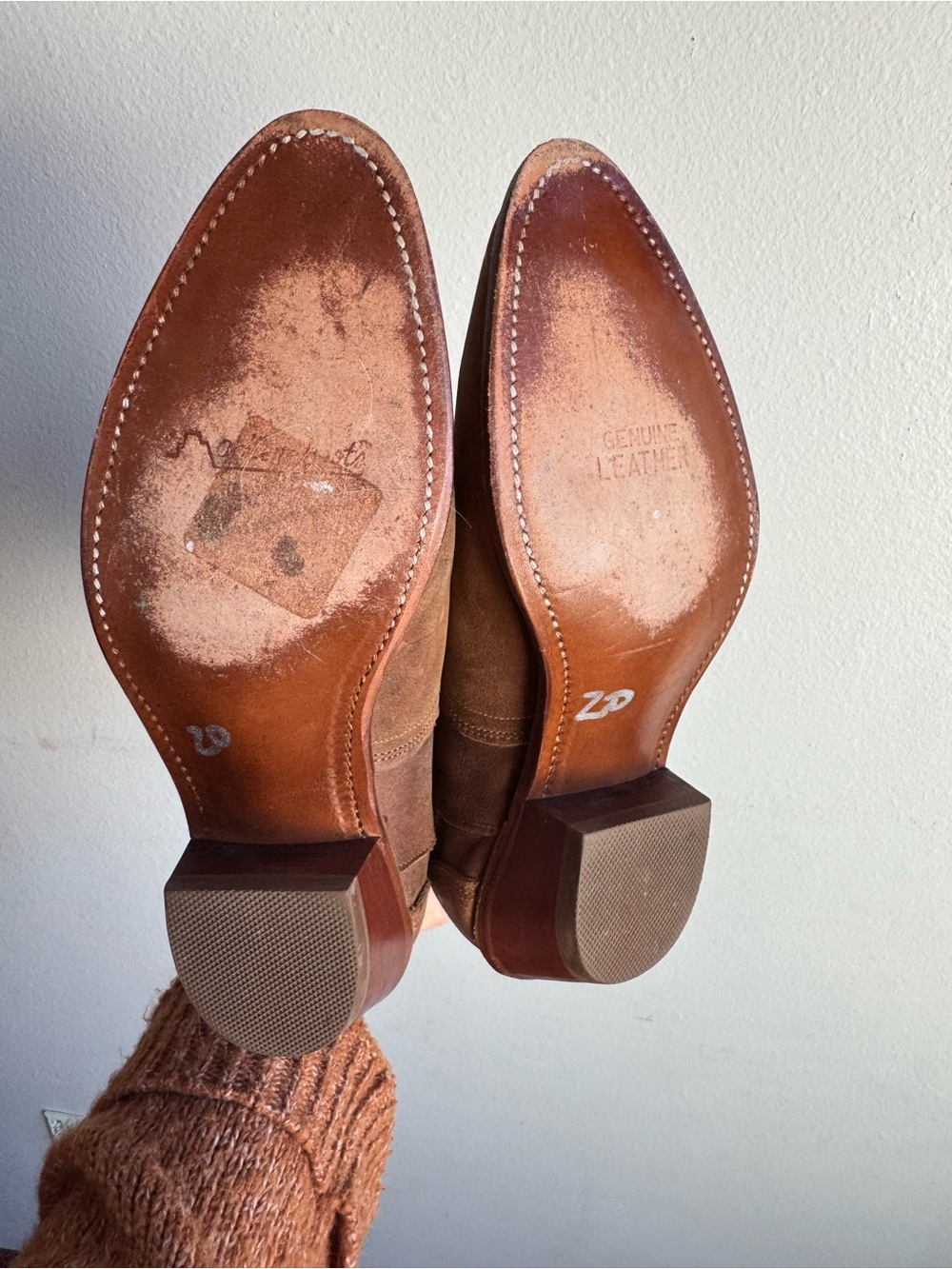 Brown Leather Western Boots - Picture 4 of 4